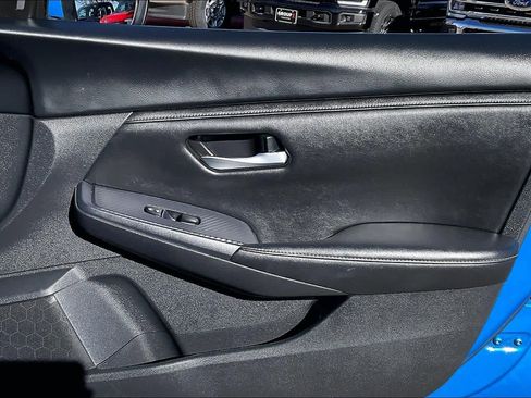 Used 2024 Nissan Sentra SV image 23