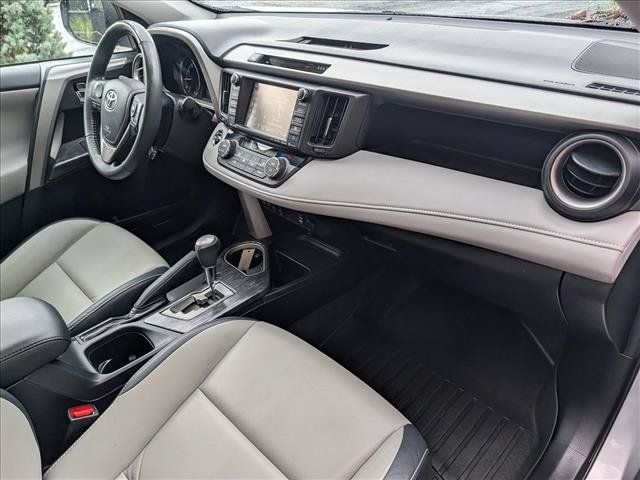 Used 2017 Toyota RAV4 Platinum AWD/4WD image 13