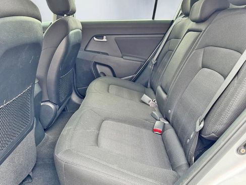 Used 2011 Kia Sportage LX w/ Convenience Pkg image 18