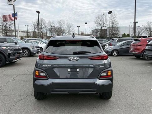 Used 2021 Hyundai Kona SEL Plus image 3