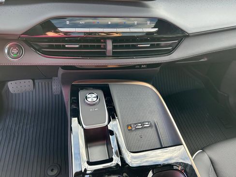 New 2026 Buick Enclave Avenir w/ Super Cruise Package image 11