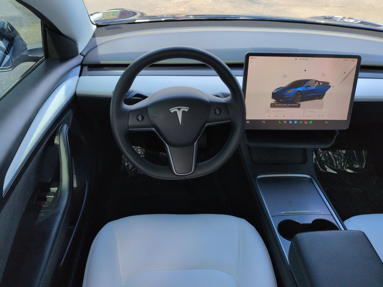 Used 2023 Tesla Model 3 Standard Range RWD image 15