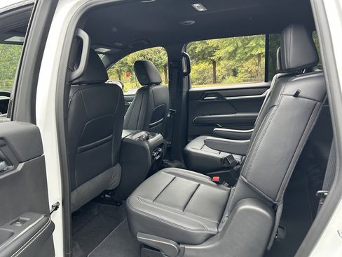 New 2026 GMC Acadia Elevation w/ Black Edition image 37