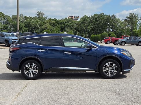 Used 2020 Nissan Murano SV w/ Cargo Package FWD image 6