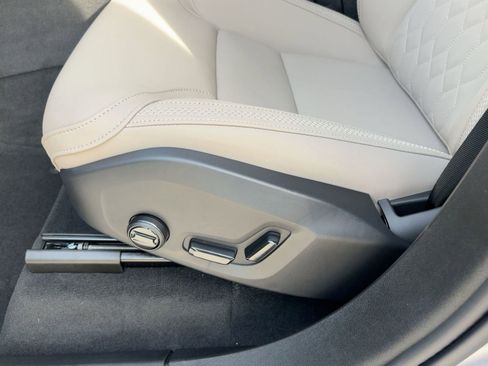 New 2026 Volvo XC90 B6 Plus w/ Protection Package Premier image 13