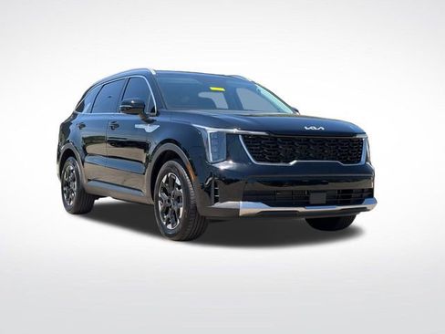 Certified 2025 Kia Sorento S FWD image 1