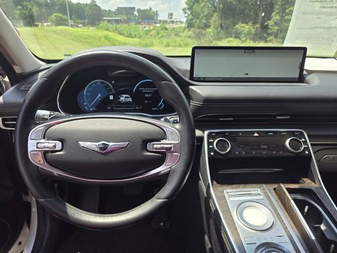 Used 2022 Genesis GV80 2.5T w/ Prestige Package 04 AWD/4WD image 10