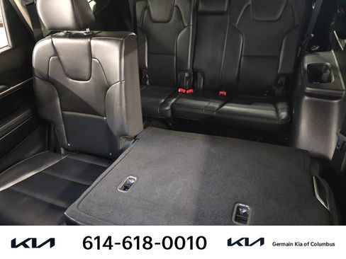 Used 2020 Kia Telluride S w/ S 8 Passenger Seating Package FWD image 18