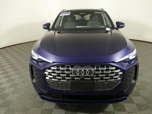 Certified 2025 Audi Q5 Premium w/ Premium Plus AWD/4WD image 8