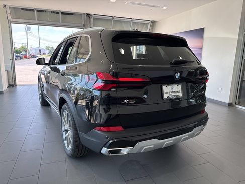 New 2026 BMW X5 xDrive40i w/ Climate Comfort Package AWD/4WD image 6