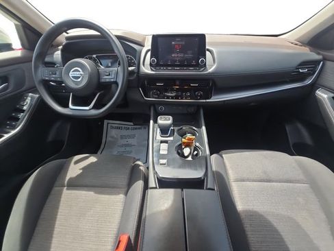 Used 2021 Nissan Rogue SV FWD image 10
