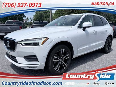 Used 2018 Volvo XC60 T6 Momentum w/ Convenience Package