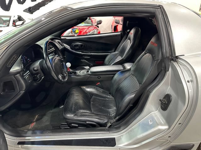 Used 2003 Chevrolet Corvette Z06 w/ Memory Package, 3 Drivers RWD image 8