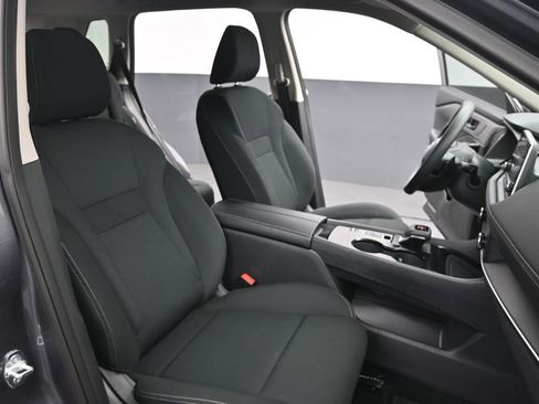 Certified 2026 Nissan Rogue S FWD image 27