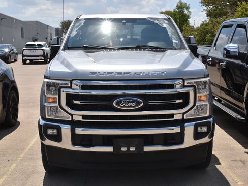 Used 2020 Ford F250 Lariat w/ Lariat Ultimate Package AWD/4WD image 3