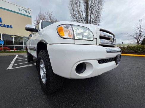 Used 2004 Toyota Tundra SR5 image 10