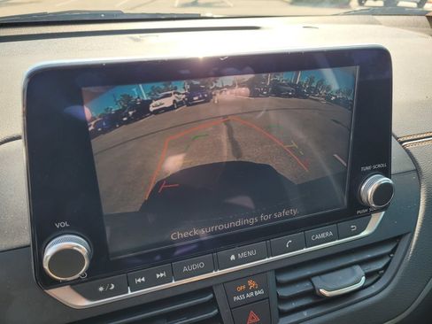 Used 2019 Nissan Altima 2.5 SR w/ SR Premium Package FWD image 14
