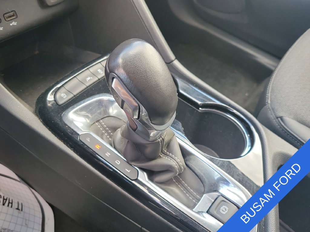 Used 2024 Buick Encore GX Preferred FWD image 23