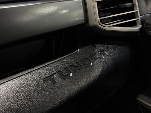 Used 2022 Toyota Tundra SR5 AWD/4WD image 33