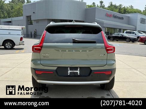 Used 2023 Volvo XC40 B5 Plus w/ Driver Assist Package AWD/4WD image 13