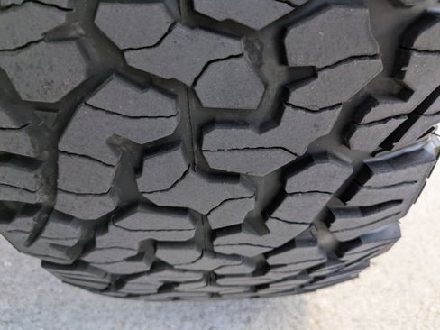 Used 2014 Ford F150 Raptor w/ Equipment Group 801A Luxury AWD/4WD image 11