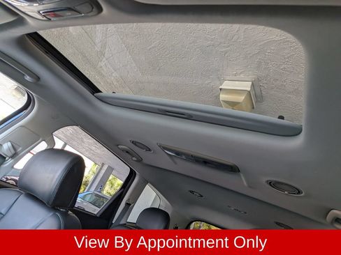 Used 2025 Kia Telluride S FWD image 21