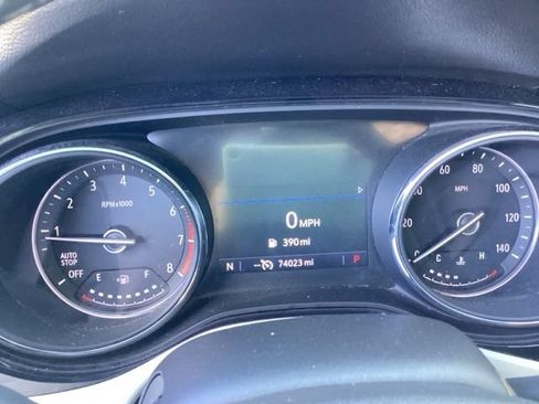 Used 2022 Buick Encore GX Preferred w/ Sport Touring Package FWD image 26