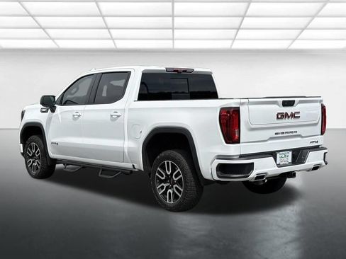 Certified 2023 GMC Sierra 1500 AT4 w/ Technology Package AWD/4WD image 14