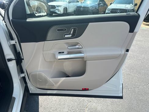 New 2026 Mercedes-Benz GLA 250 4MATIC image 15