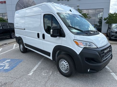 New 2025 RAM ProMaster 2500 w/ Convenience Group image 41