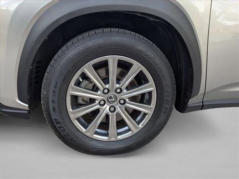 Used 2019 Lexus NX 300 FWD image 22