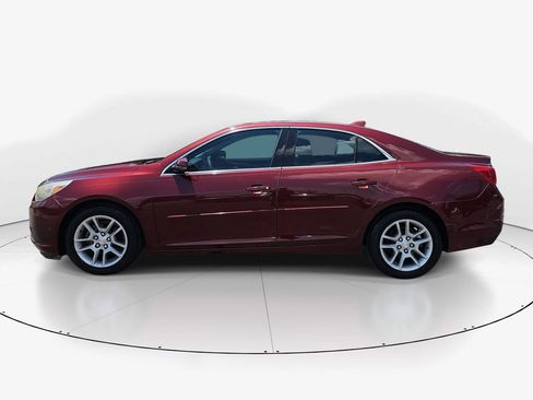 Used 2015 Chevrolet Malibu LT w/ Power Convenience Package FWD image 10