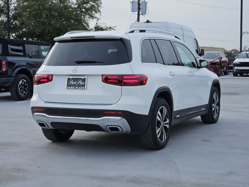 Certified 2025 Mercedes-Benz GLB 250 image 8