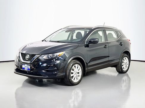 Used 2020 Nissan Rogue Sport SV AWD/4WD image 3