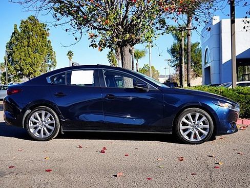 Used 2025 MAZDA MAZDA3 s image 7