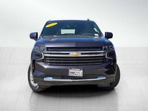 Used 2024 Chevrolet Suburban LT AWD/4WD image 2