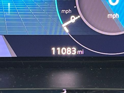 Certified 2025 Volkswagen Atlas SE w/ Panoramic Sunroof Package image 21