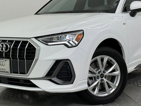 Certified 2025 Audi Q3 2.0T Premium image 11