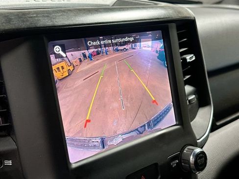 Used 2019 RAM 1500 Big Horn AWD/4WD image 14