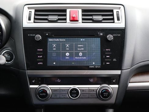 Used 2015 Subaru Outback 2.5i Limited image 35