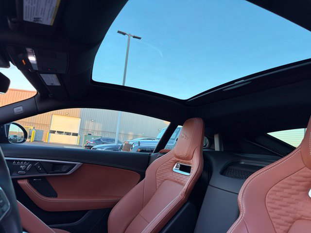 Used 2021 Jaguar F-TYPE Coupe RWD image 17