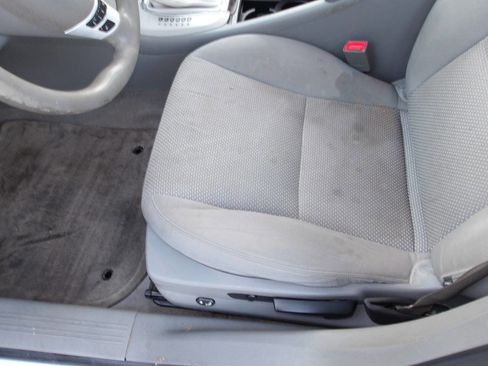 Used 2010 Chevrolet Malibu LS image 17