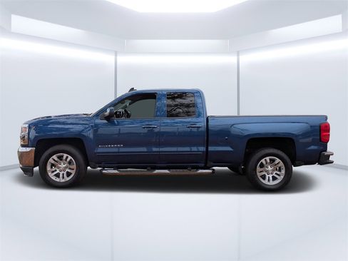 Used 2018 Chevrolet Silverado 1500 LT w/ All Star Edition image 6