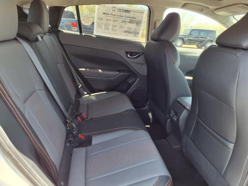 New 2025 Subaru Crosstrek 2.5i Limited w/ Popular Package #3A image 7