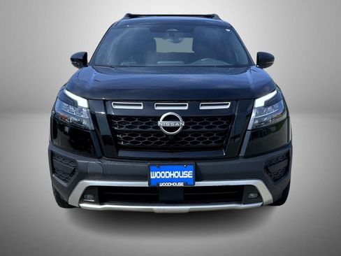 Used 2023 Nissan Pathfinder Rock Creek AWD/4WD image 2