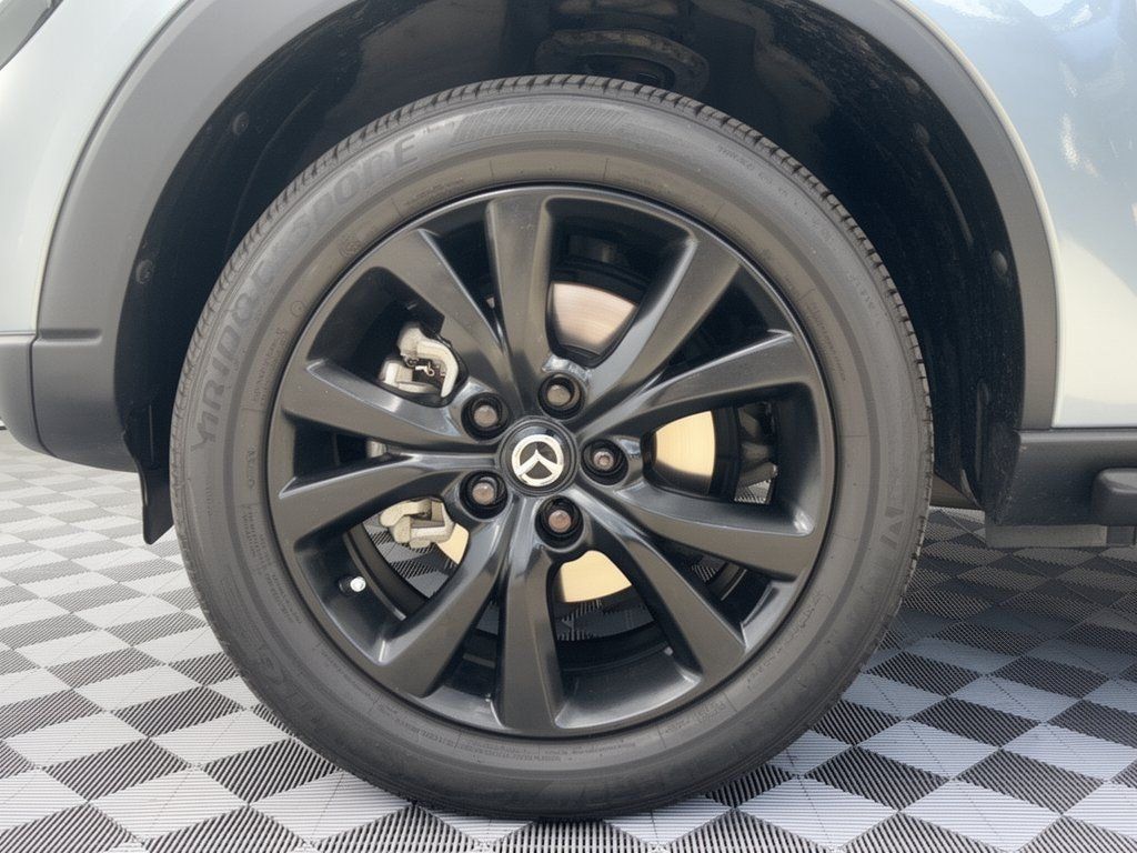 Used 2024 MAZDA CX-30 AWD 2.5 S w/ Preferred Package image 13