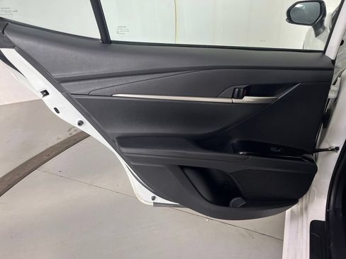 Used 2025 Toyota Camry LE FWD image 27