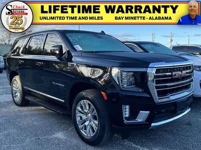 Used 2022 GMC Yukon SLT w/ SLT Premium Package