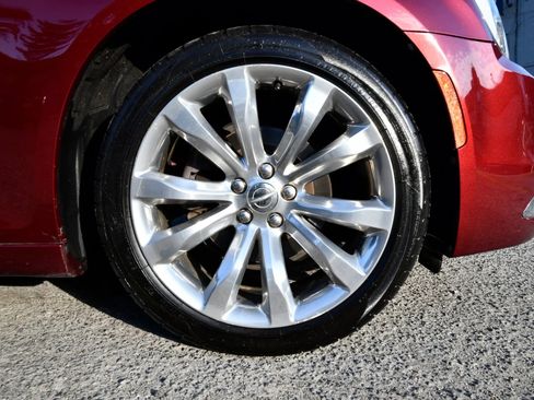 Used 2019 Chrysler 300 Limited RWD image 27