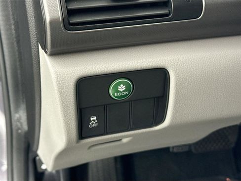 Used 2015 Honda Accord LX image 14